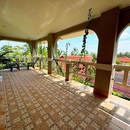 CabreraRoyal Palm Retreatアパートメント エクステリア 写真