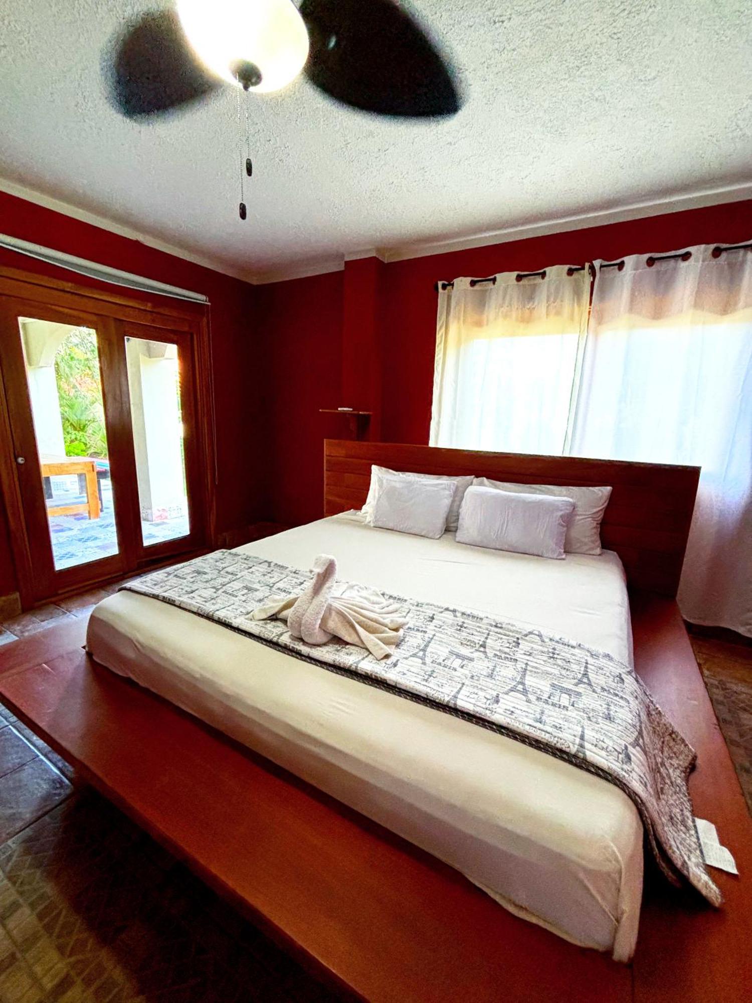CabreraRoyal Palm Retreatアパートメント エクステリア 写真