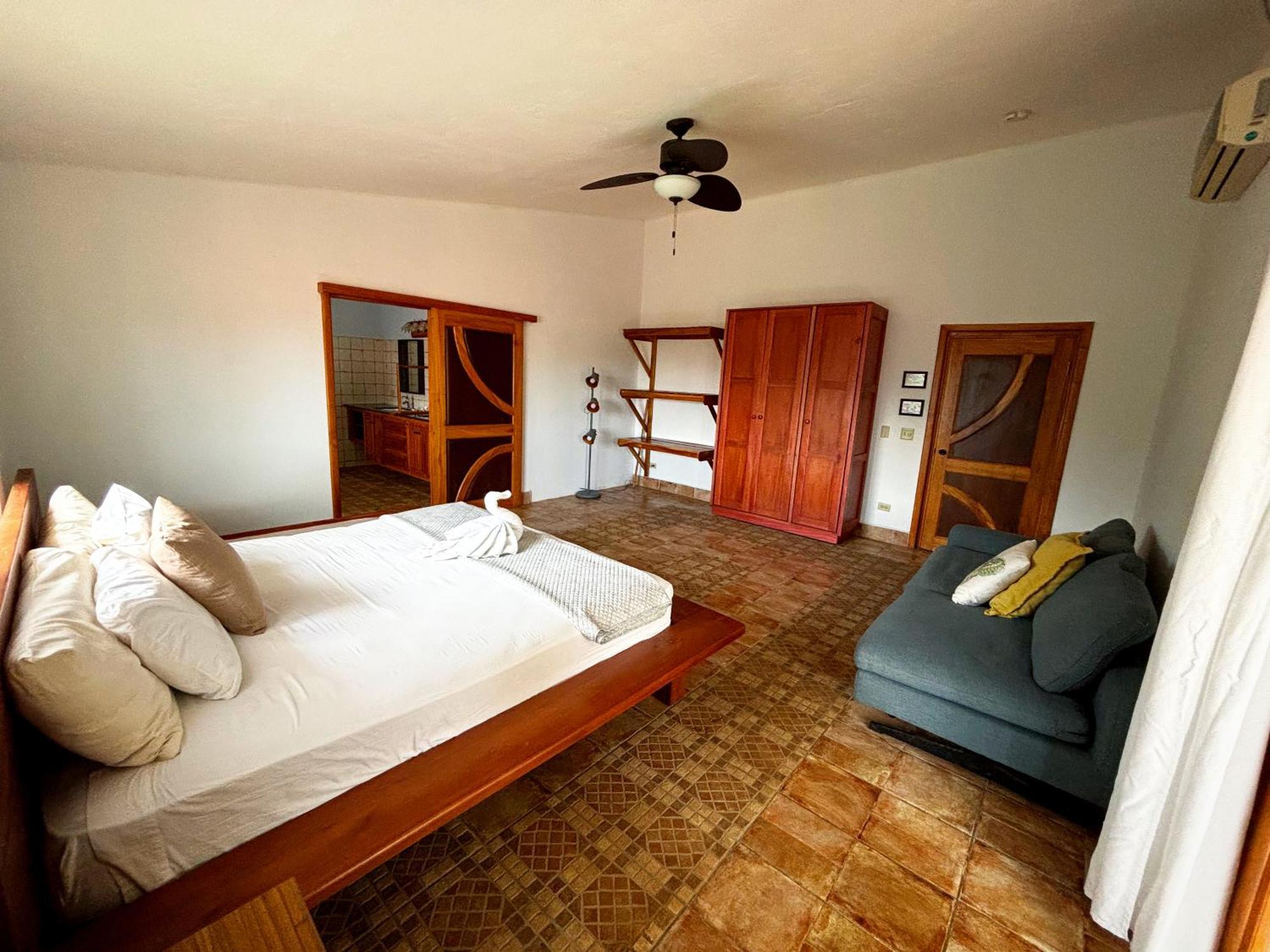 CabreraRoyal Palm Retreatアパートメント エクステリア 写真